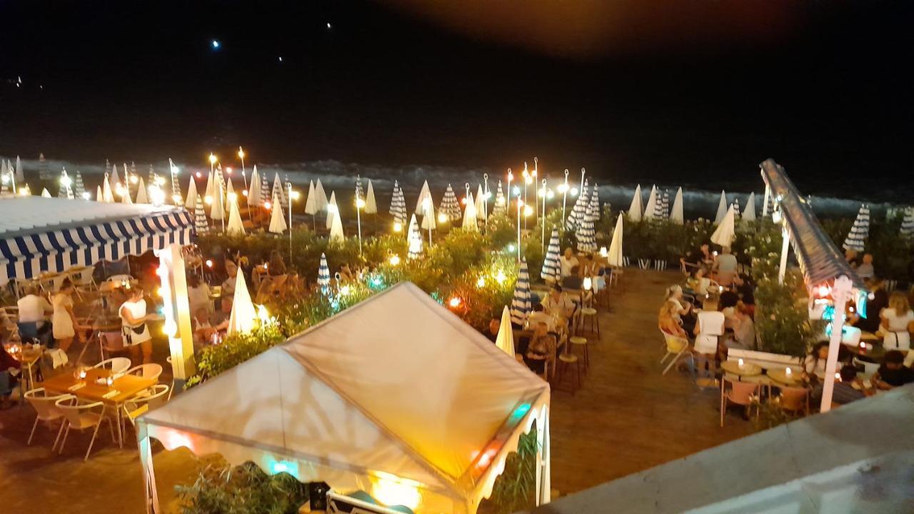 Nice Beau 2 Pieces Atypique-Original 200 M Mer, Promenade Des Anglais, Negresco Екстер'єр фото